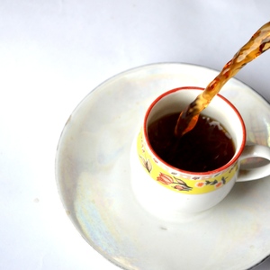 Tip_thumb_gracz______________2048-tea-cup-pouring
